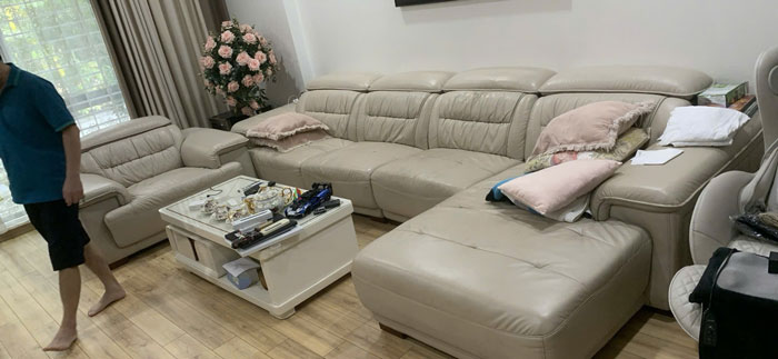 Bộ ghế sofa cũ bị nhão da của khách hàng ở Văn Phú, Hà Đông